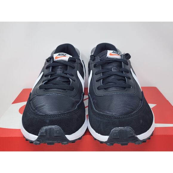 DS Nike Waffle Debut BLACK WHITE DH9522-001 - Picture 2 of 6